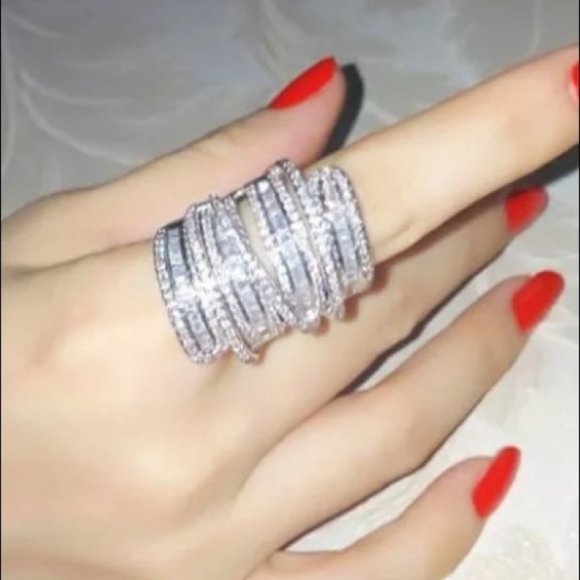 beautiful sterling silver Diamond Ring - Picture 3 of 6